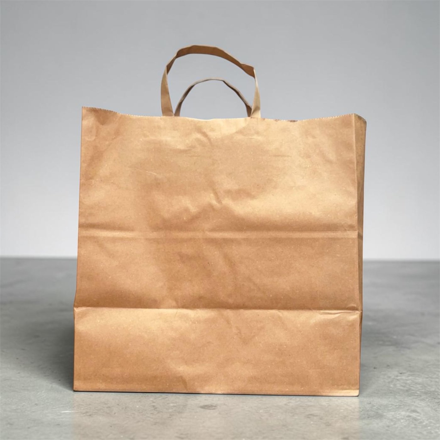 Sac cabas kraft à poignées torsadées, produit fini
